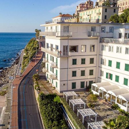 Hotel Corallo Imperia Esterno foto