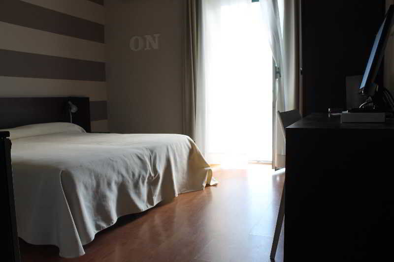 Hotel Corallo Imperia Esterno foto
